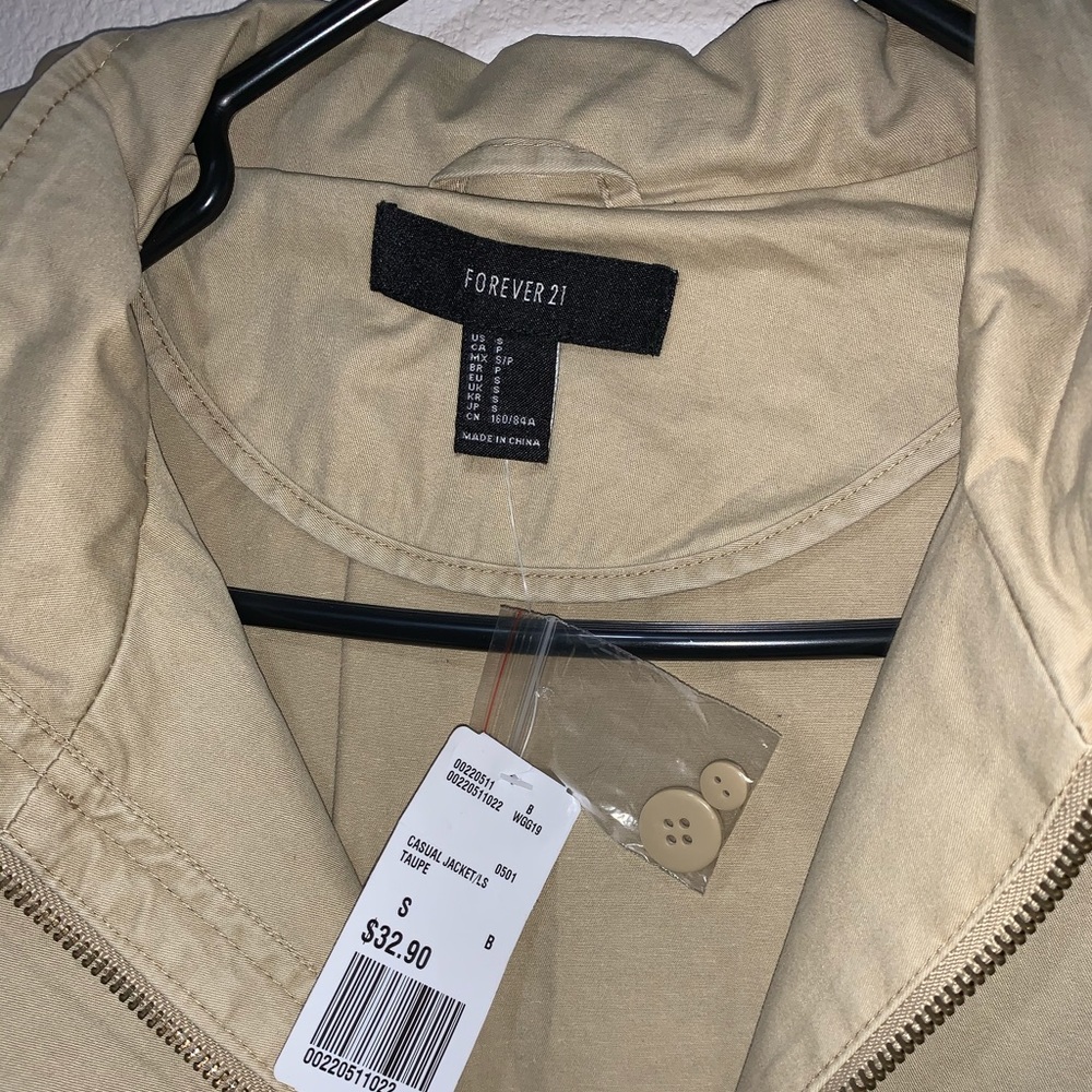Forever21 Jacket - Picture 3 of 4